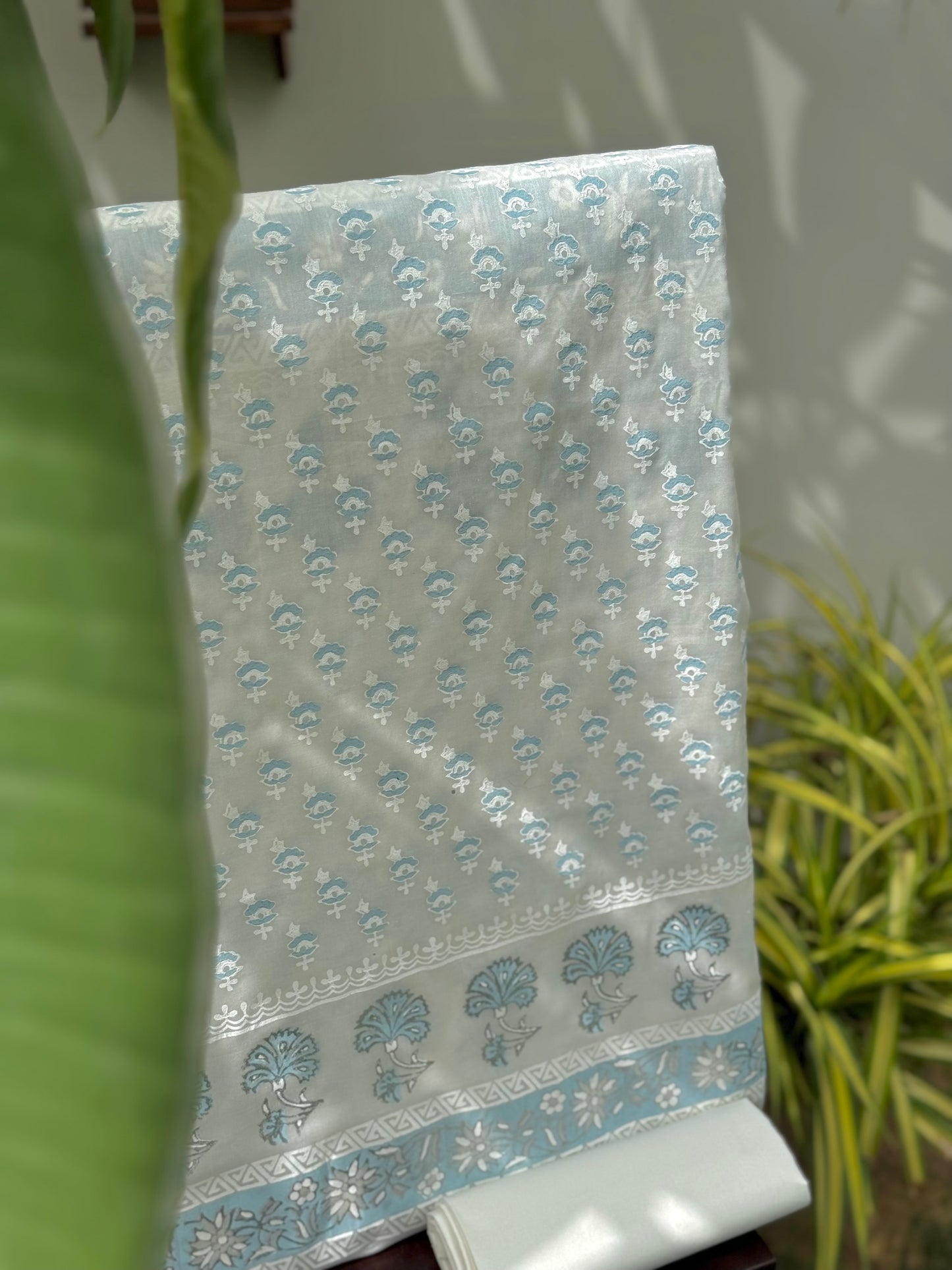 Lawn 2 PC - White