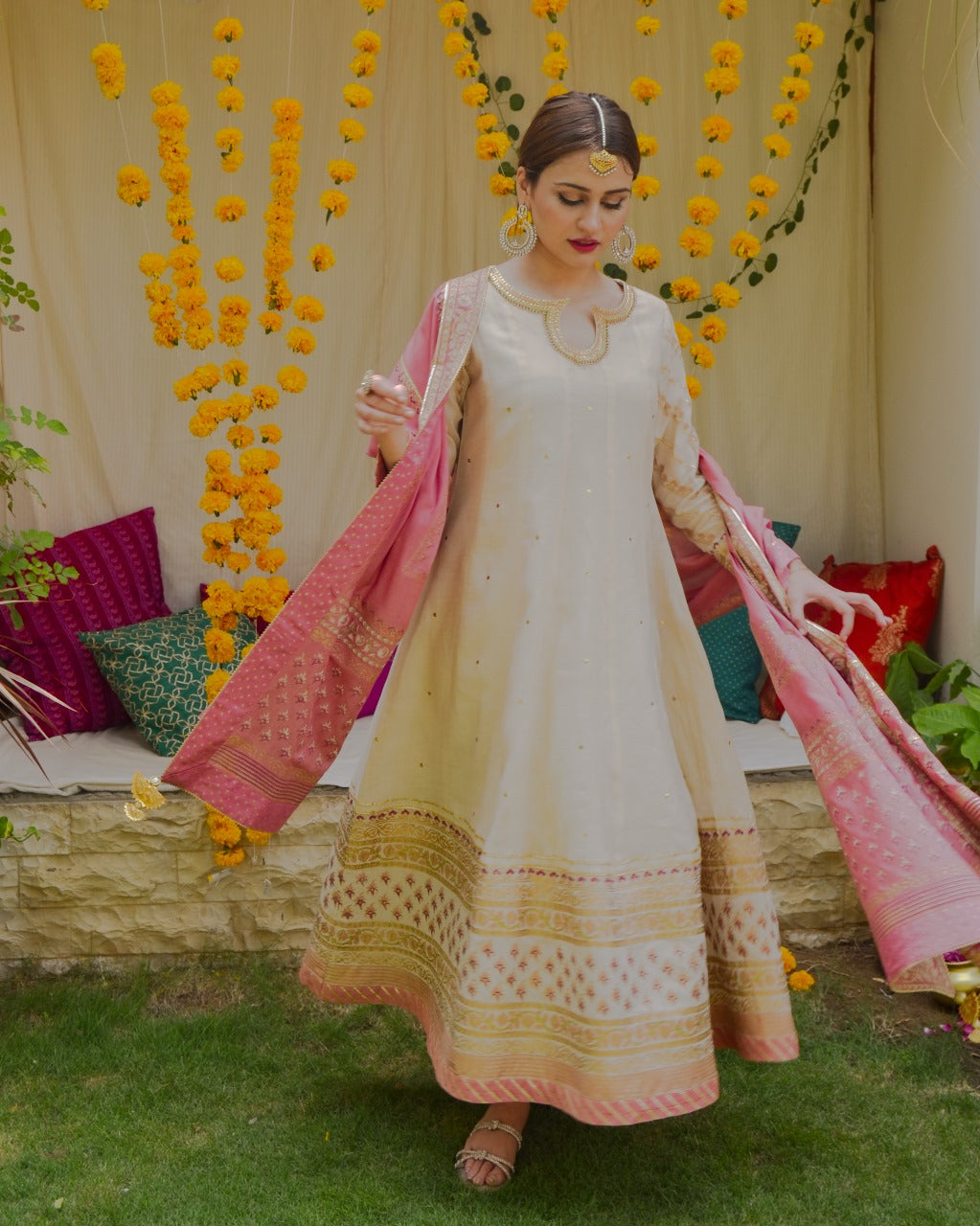 Beige Pink Pishwas