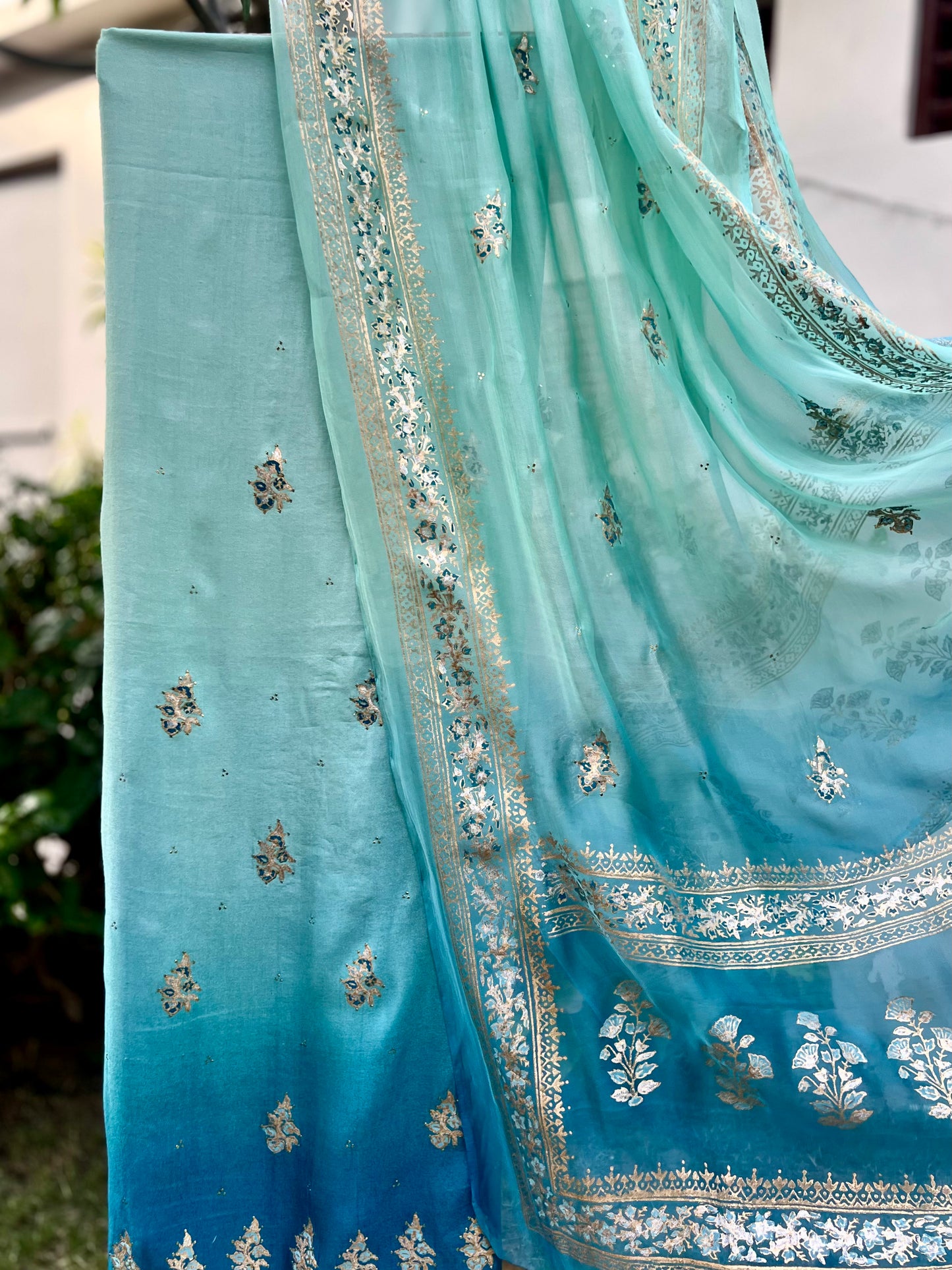 turquoise Ombre
