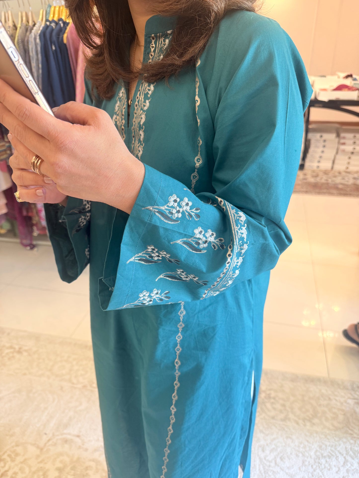 Jade Kurti