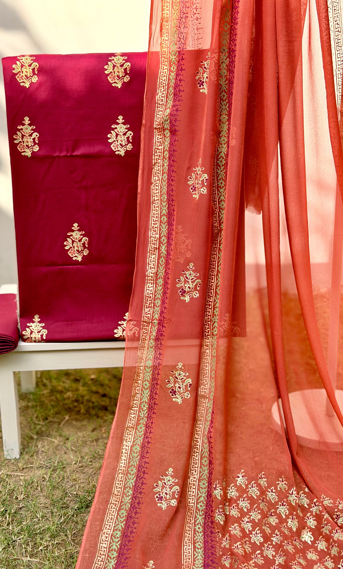 Print & Petals.