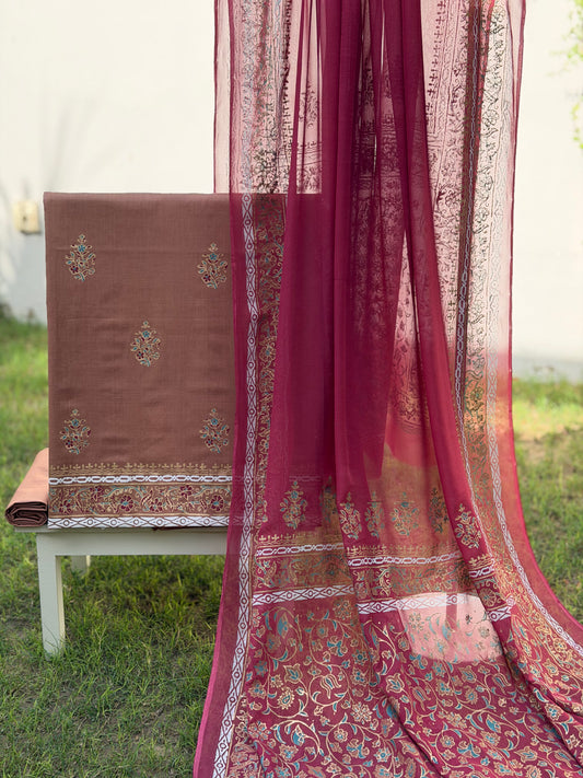 Peach & Pink.