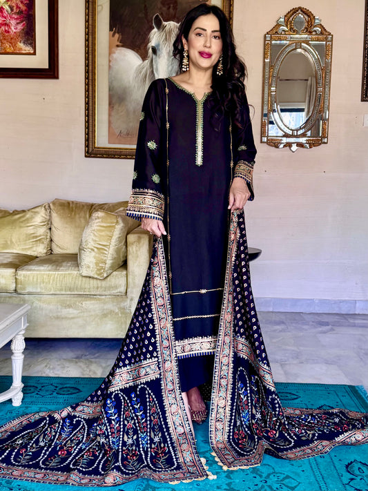 Chandni-Black