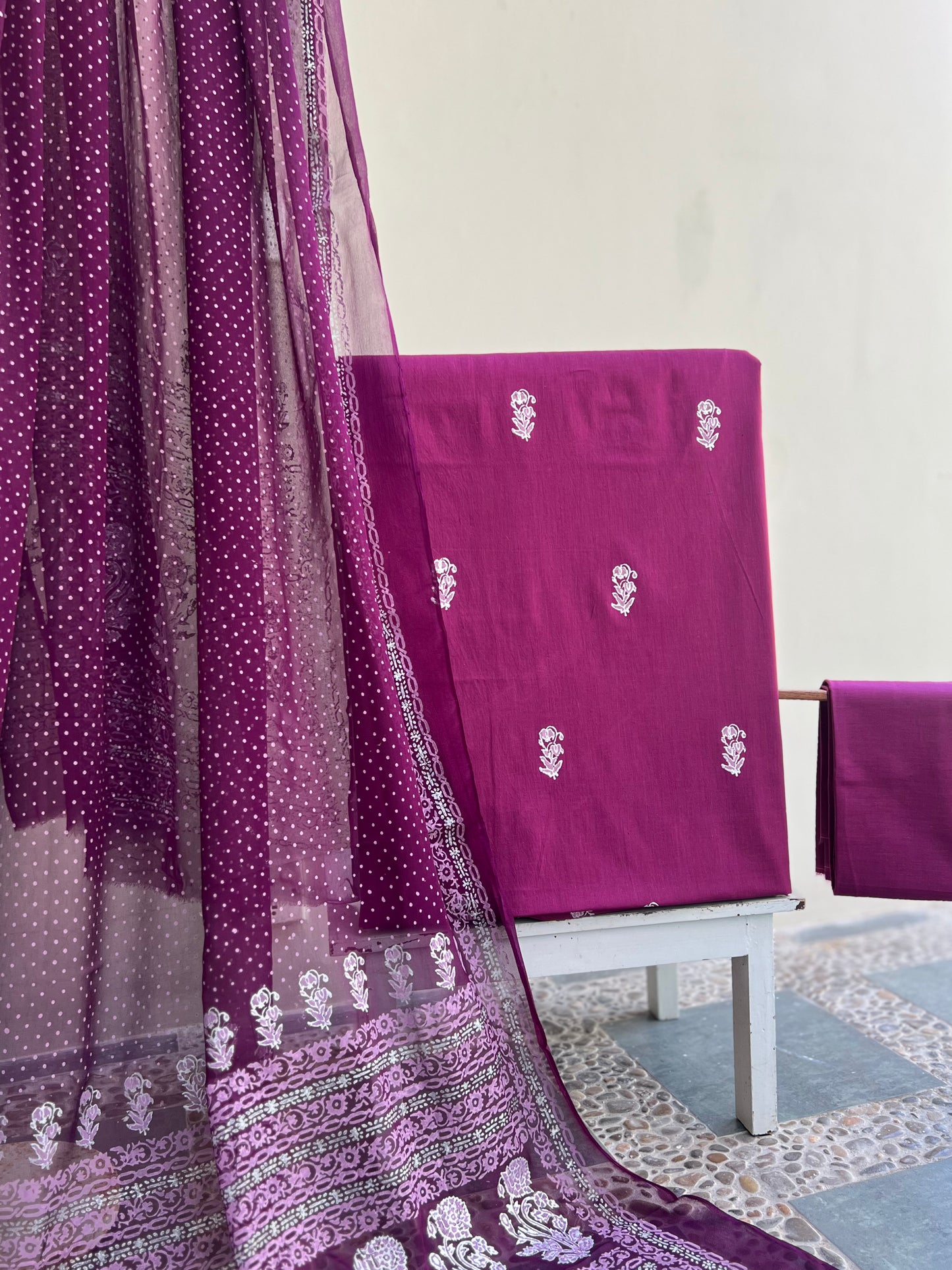 MAGENTA PURPLE