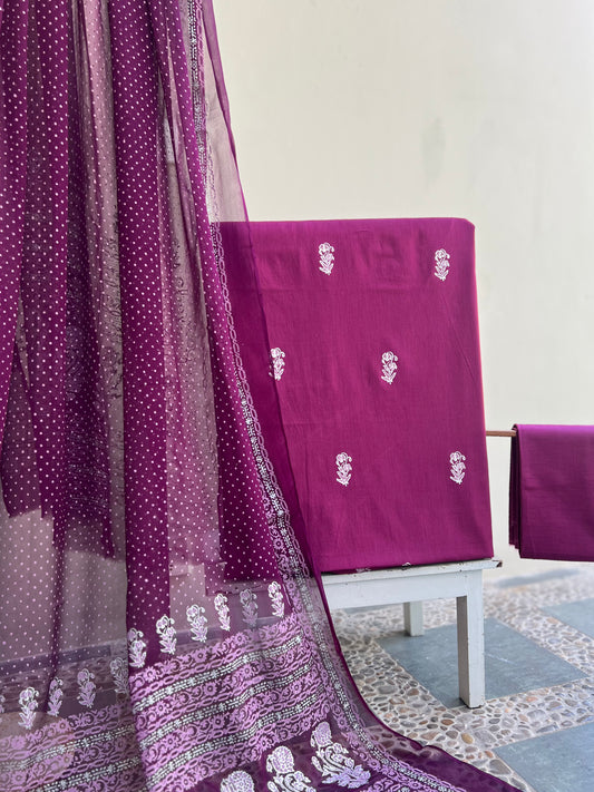 MAGENTA PURPLE
